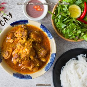 M357 - KHOÁ HỌC MÓN BÚN GIÒ HEO GIẢ CẦY